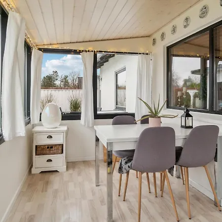 2 Bedroom Awesome In Gorlev